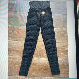 Black Textured Leggings